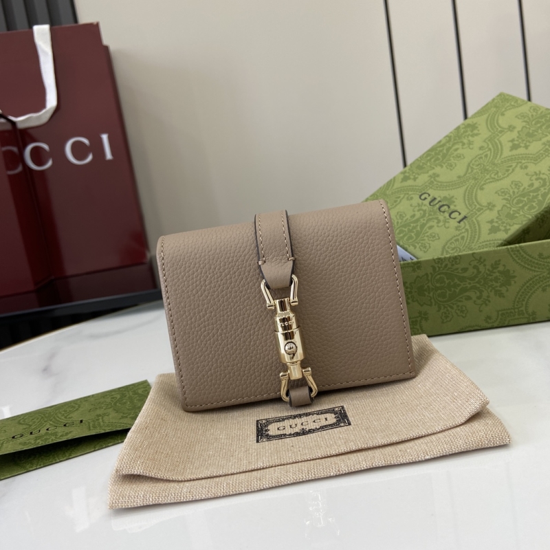 G*u*i wallets & purse